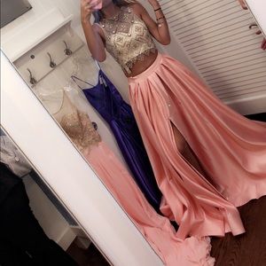 very pretty prom dress!